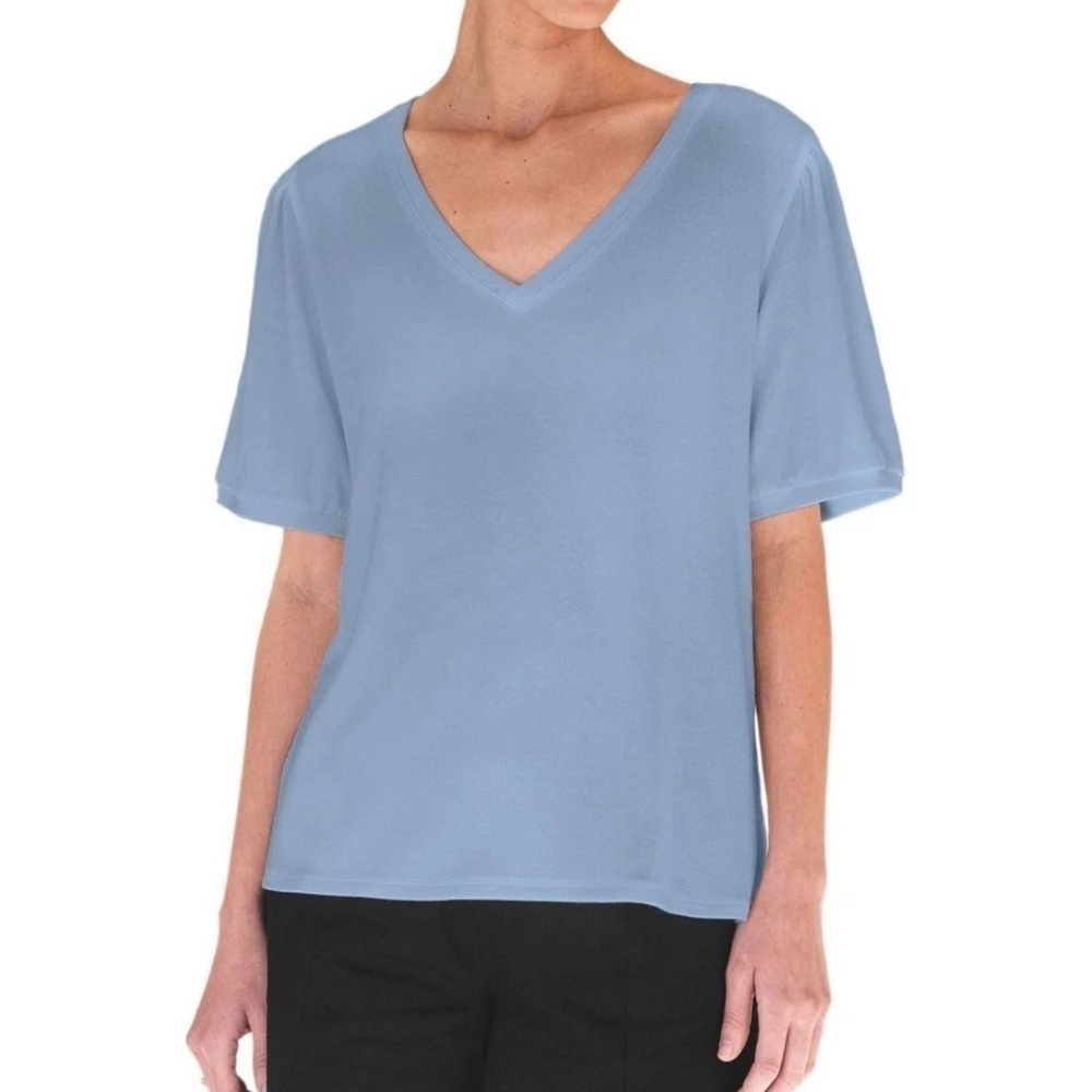 Mod Ref - Women's V-Neck Puff Sleeve Shirt, Size XL. Light Blue.  NWT